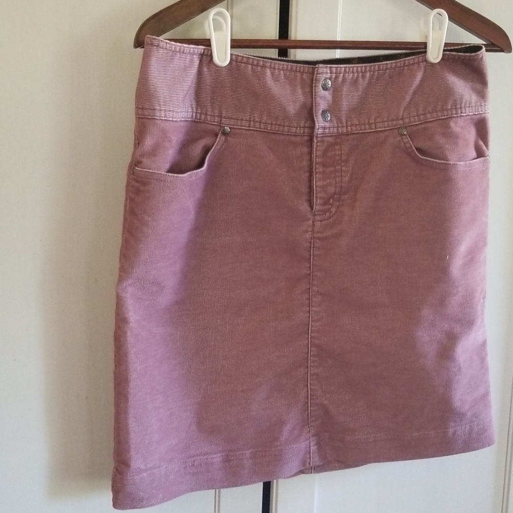 Athleta corduroy skirt 8t stretch dusty rose